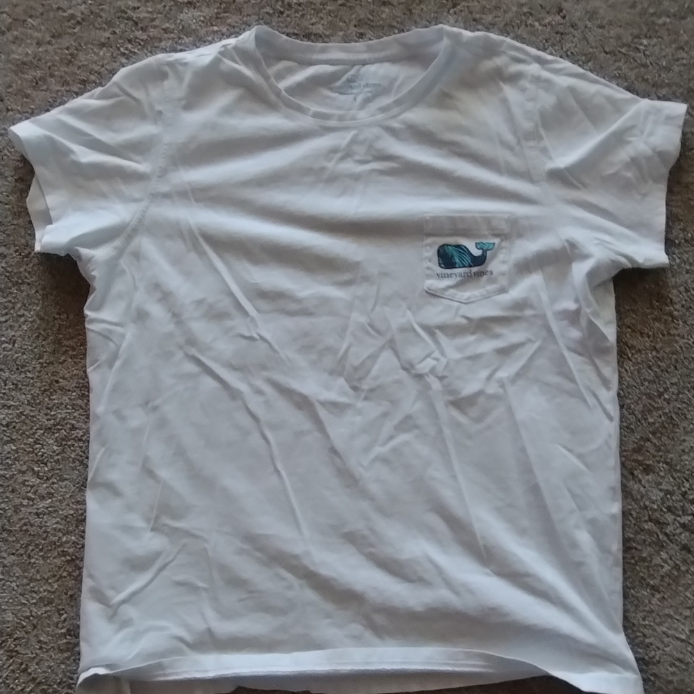 Vineyard Vines Classic White Tee   Ladies....Large.... Excellent Condition